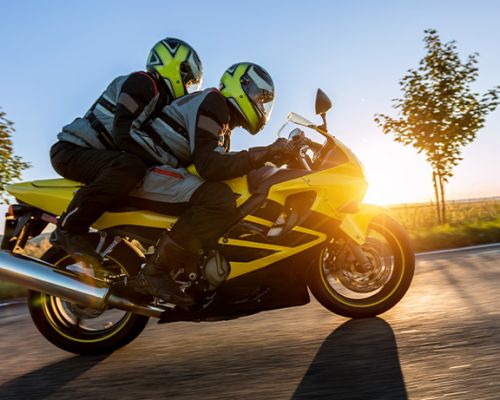 ow to Deal with Crosswinds on a Motorcycle