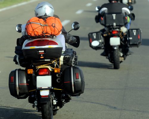 ¿Planeas un viaje en moto?