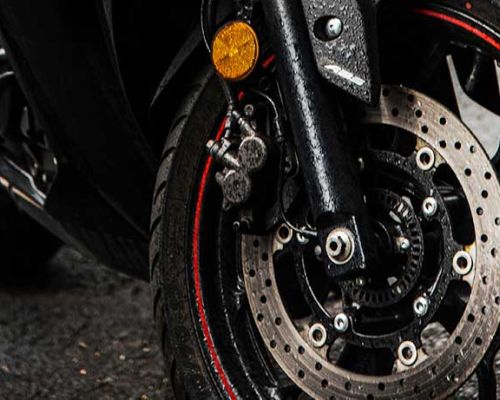 How to Brake if Your Motorcycle Has ABS